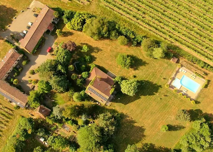 Semesterbostad Le Hibou @ Le Prielle *